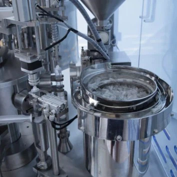 liquid filling syringe